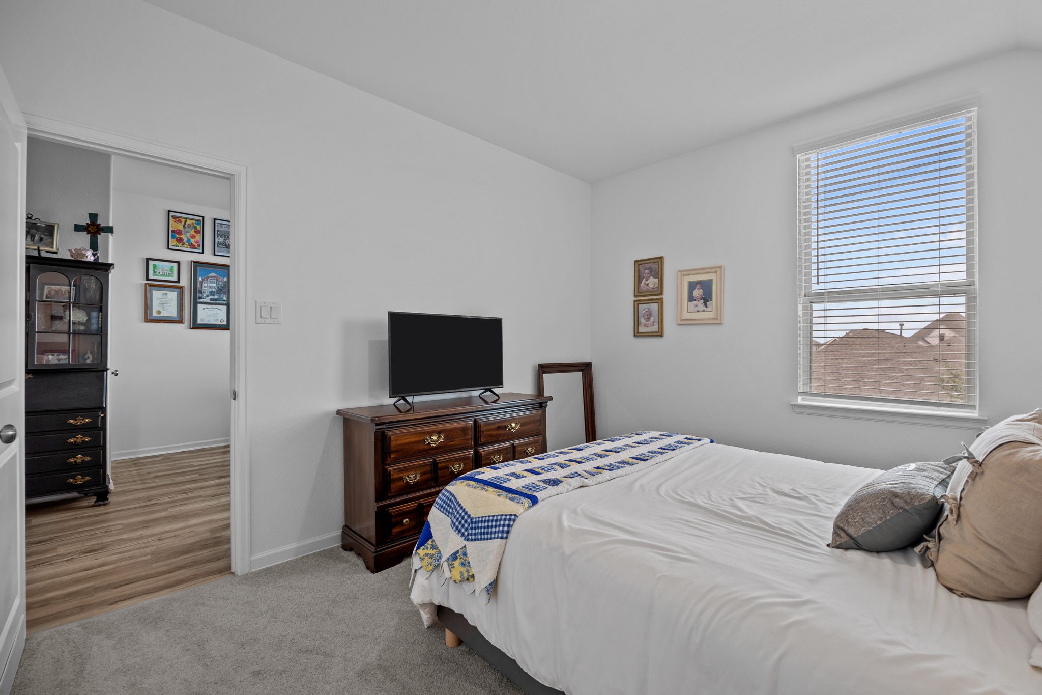 4063 Champlain Way Iowa Colony, TX 77583 - Photo 20 of 45 Perfect for Guests or Kids