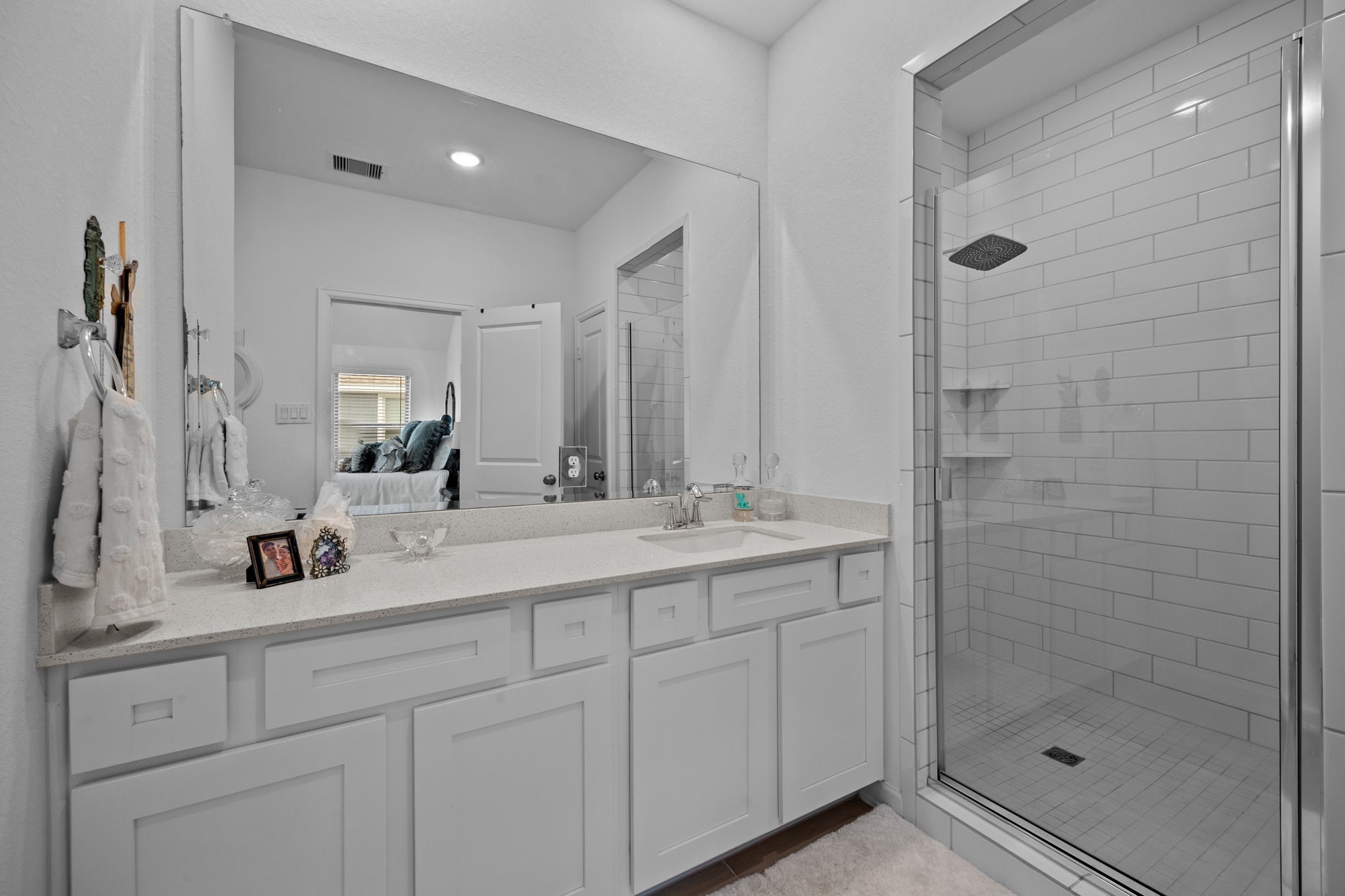 4063 Champlain Way Iowa Colony, TX 77583 - Photo 27 of 45 Beautiful Primary Bath with large shower and walk in closet