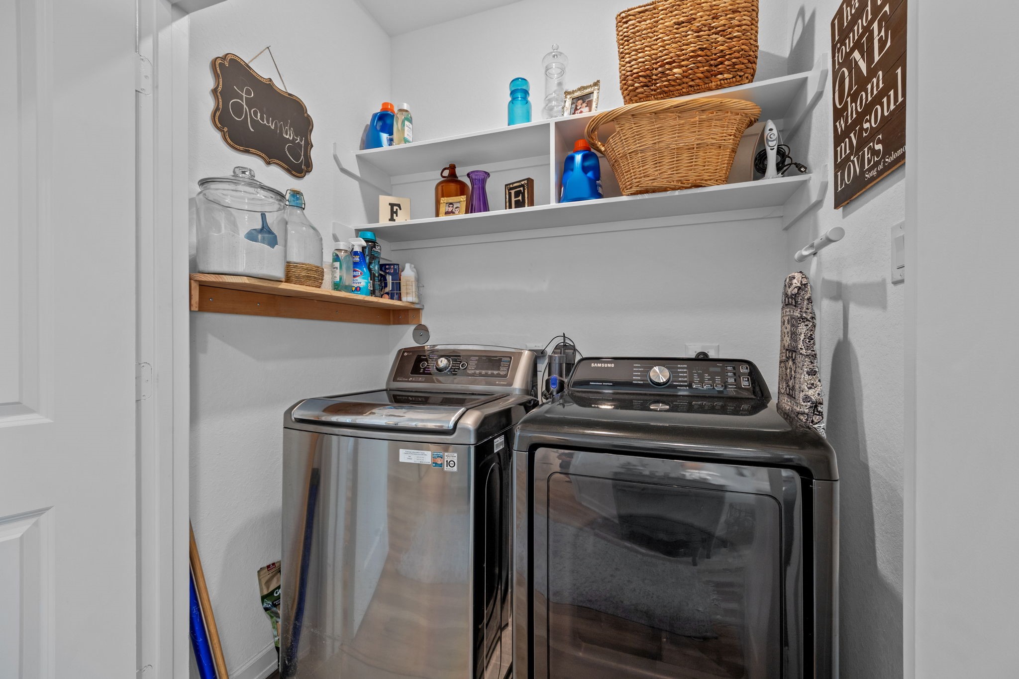 4063 Champlain Way Iowa Colony, TX 77583 - Photo 28 of 45 Upstairs laundry - perfectly located by all bedrooms