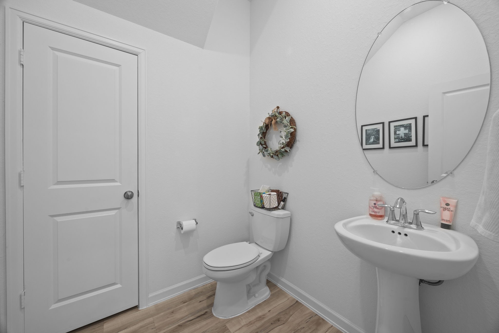 4063 Champlain Way Iowa Colony, TX 77583 - Photo 7 of 45 Half Bath and a "Costco" closet right off of entry