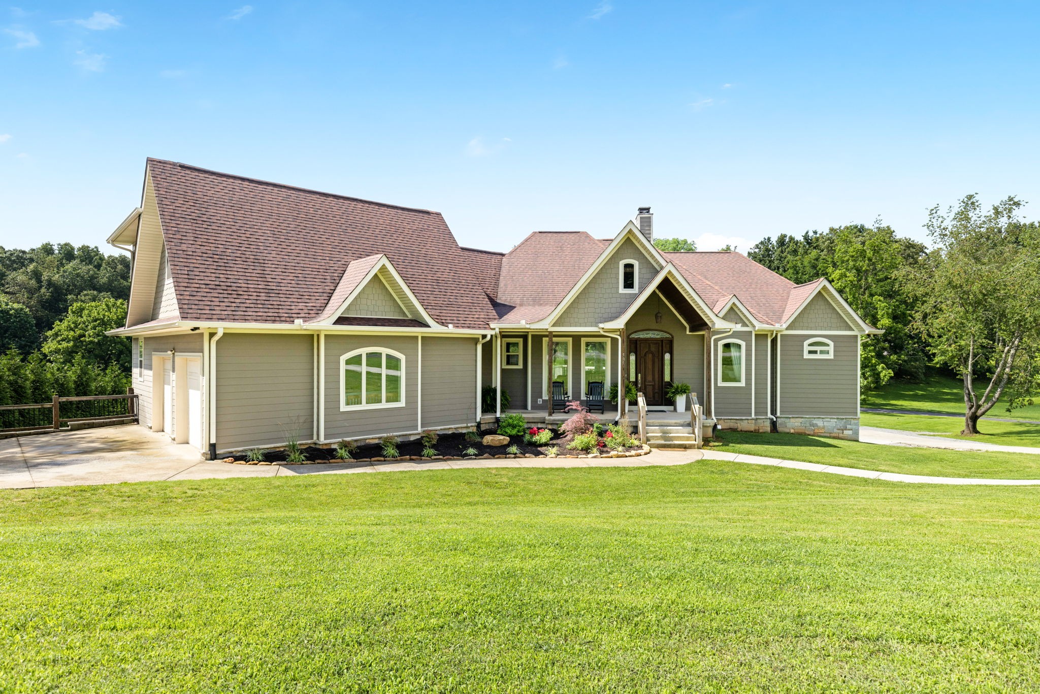 505 Calista Road White House, TN 37188 - Photo 2 of 80