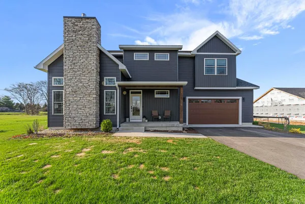 $684,900 | 1057 Magnolia Drive, Traverse City, MI 49696