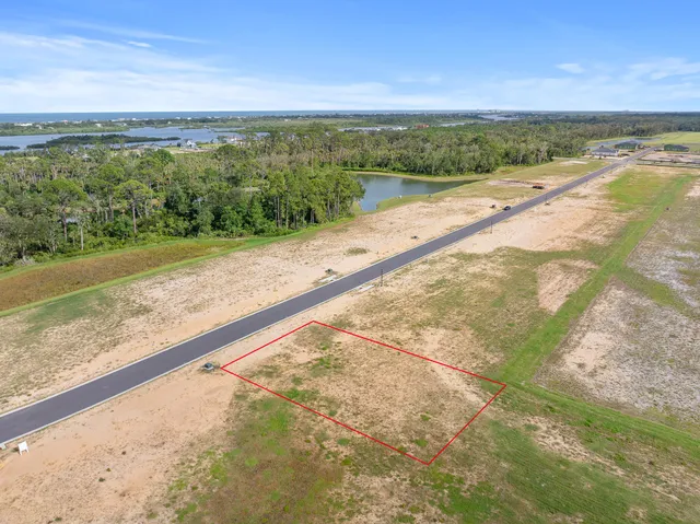 a view of an ocean and a mountain view
