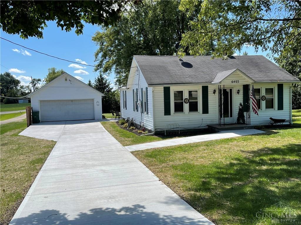 6403 Manchester Road Middletown, OH 45005 - Photo 1 of 19 Gallery Image 1