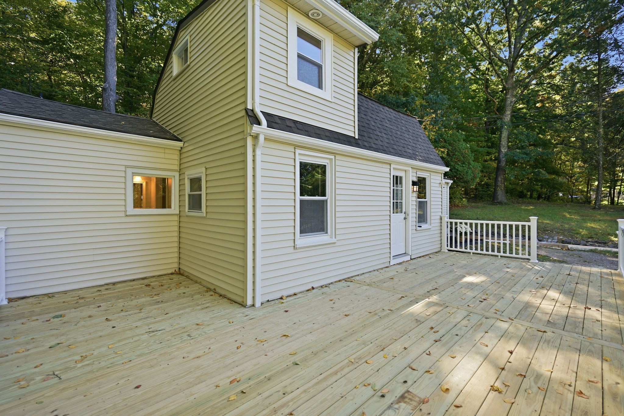 338 Wilbraham Road Hampden, MA 01036 - Photo 6 of 39 Gallery Image 6