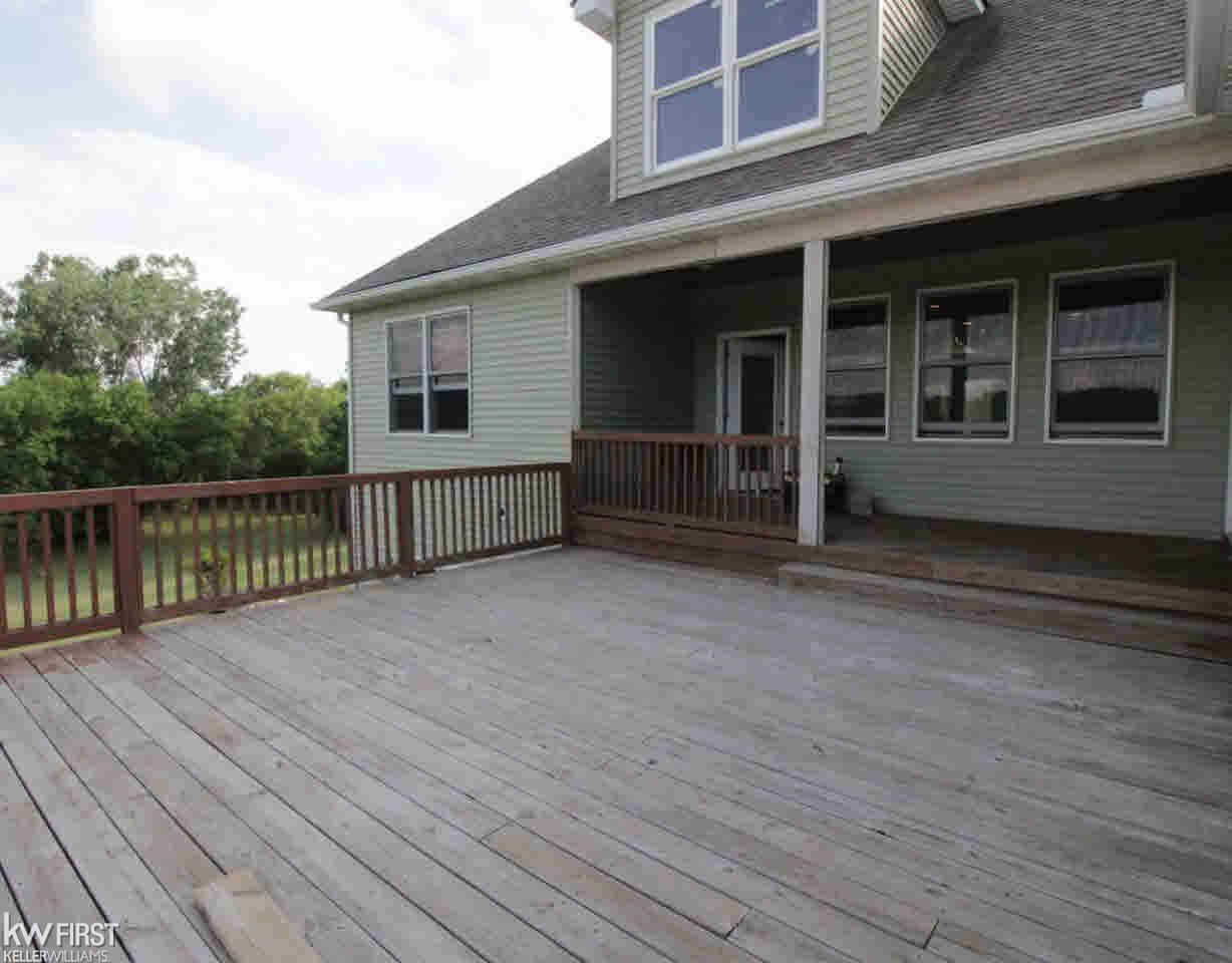 9147 Faussett Road Fenton, MI 48430 - Photo 50 of 58 21340961-49.JPG