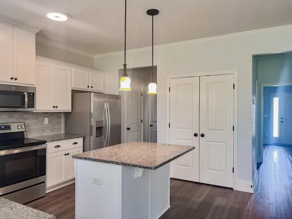 $2,350 | 182 Dublin Loop, Grovetown, GA 30813