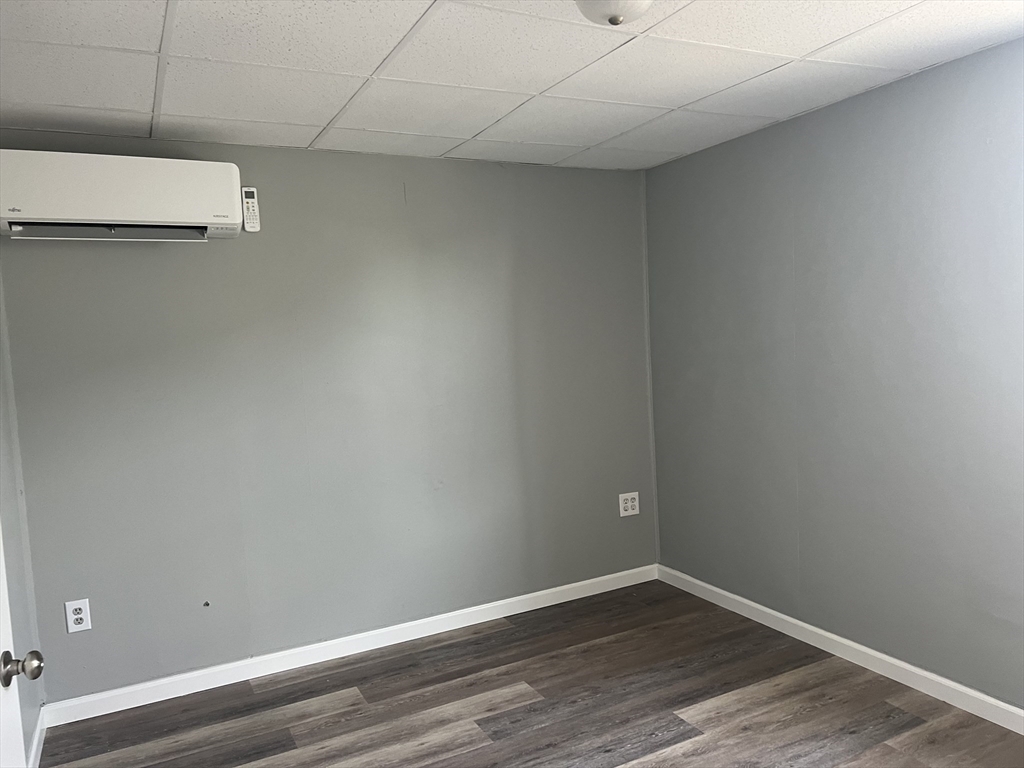 1017 Pine Street Fall River, MA 02723 - Photo 19 of 34