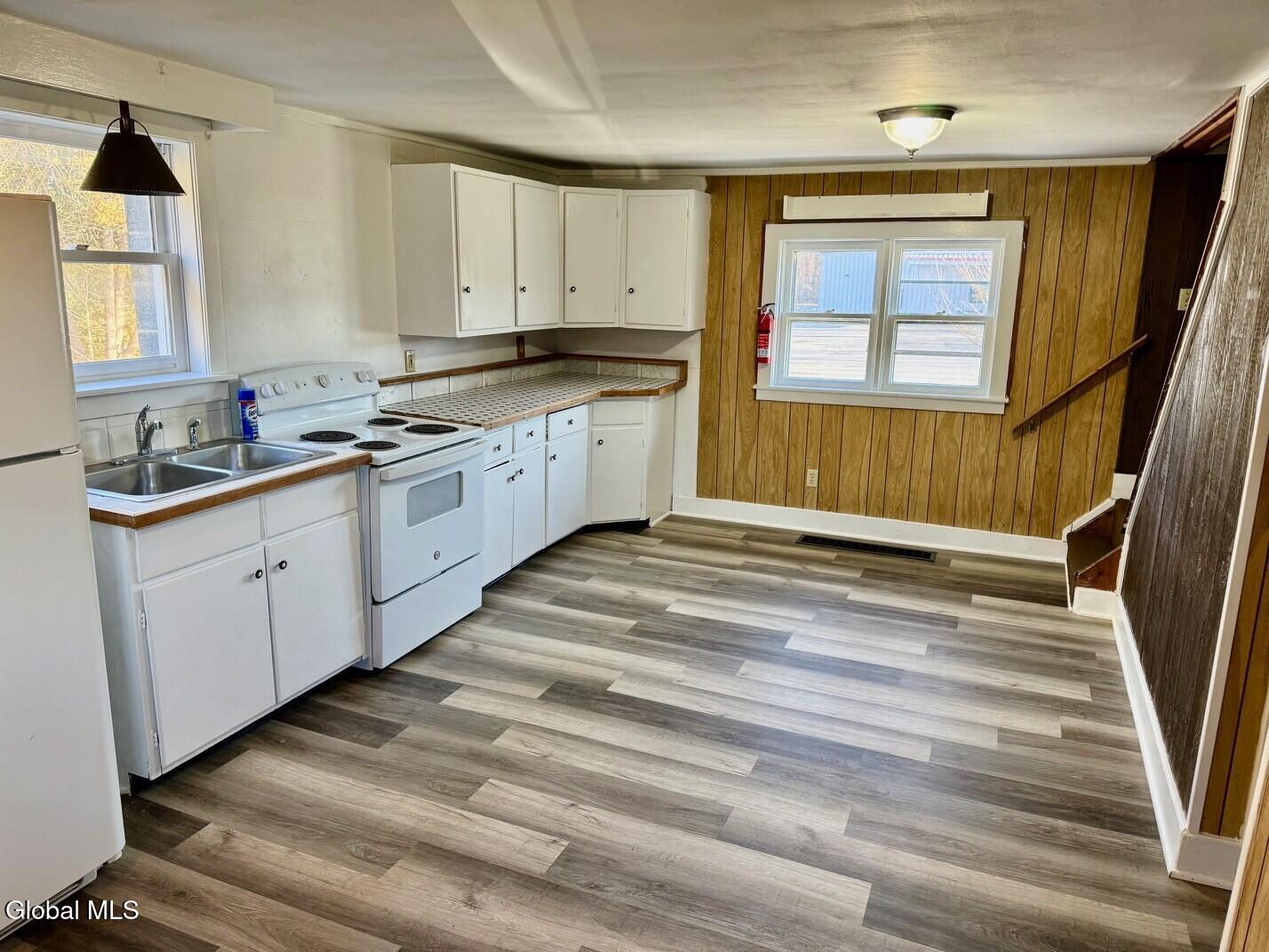 1141 County Rte 12 Granville, NY 12832 - Photo 5 of 17 Campbell MG 1
