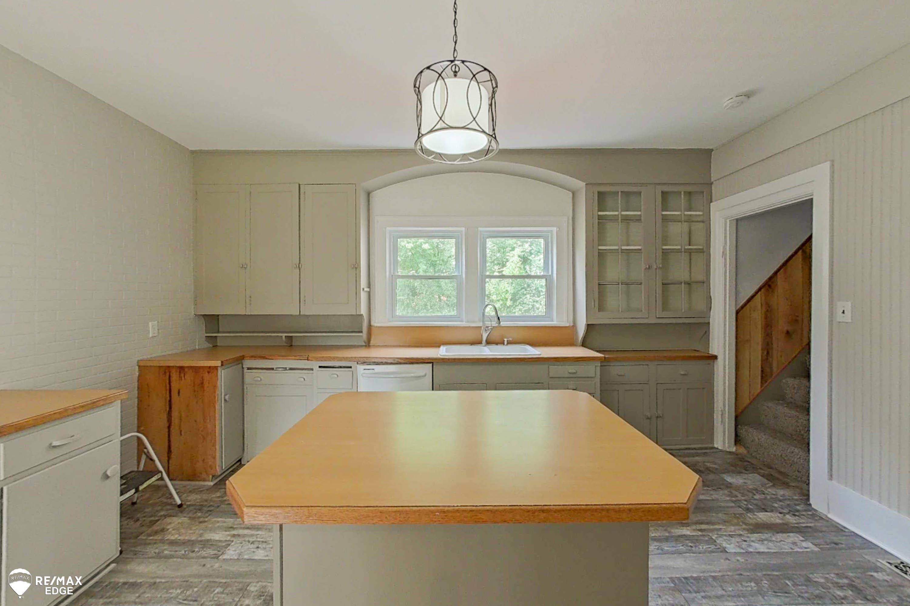 6231 Calkins Road Flint, MI 48532 - Photo 11 of 52 Gallery Image 11