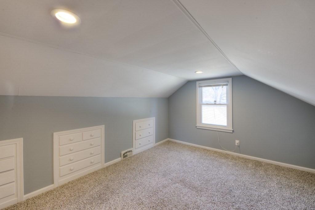 20 Briarcliff Street Springfield, MA 01128 - Photo 30 of 40