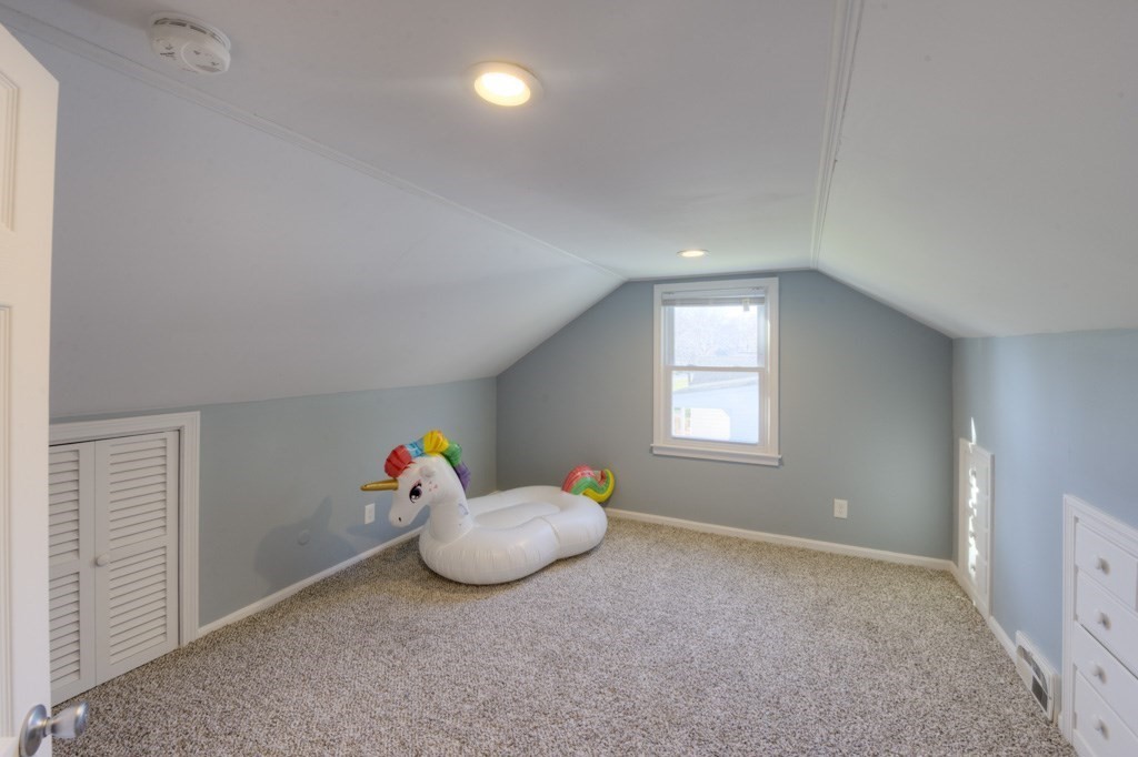 20 Briarcliff Street Springfield, MA 01128 - Photo 31 of 40