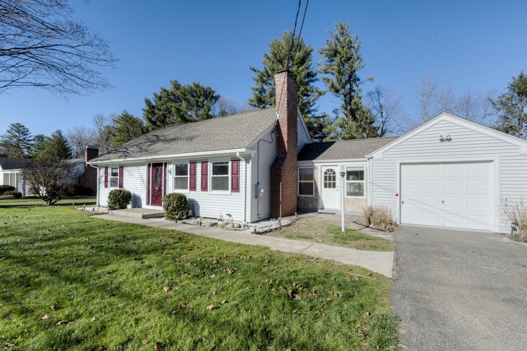 20 Briarcliff Street Springfield, MA 01128 - Photo 5 of 40