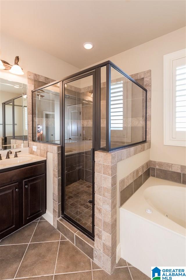 418 Oxford Way Pelham, AL 35124 - Photo 28 of 44