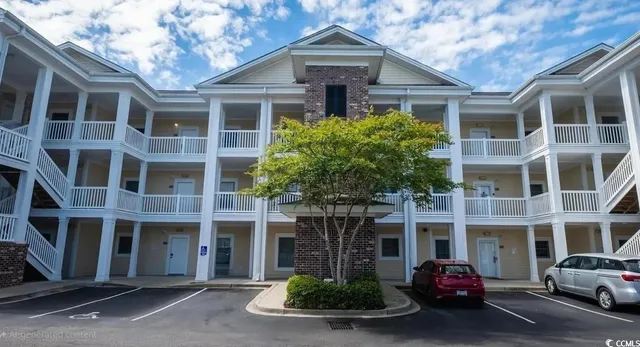 $282,300 | 4877 Magnolia Pointe Lane, Unit 201, Myrtle Beach, SC 29577