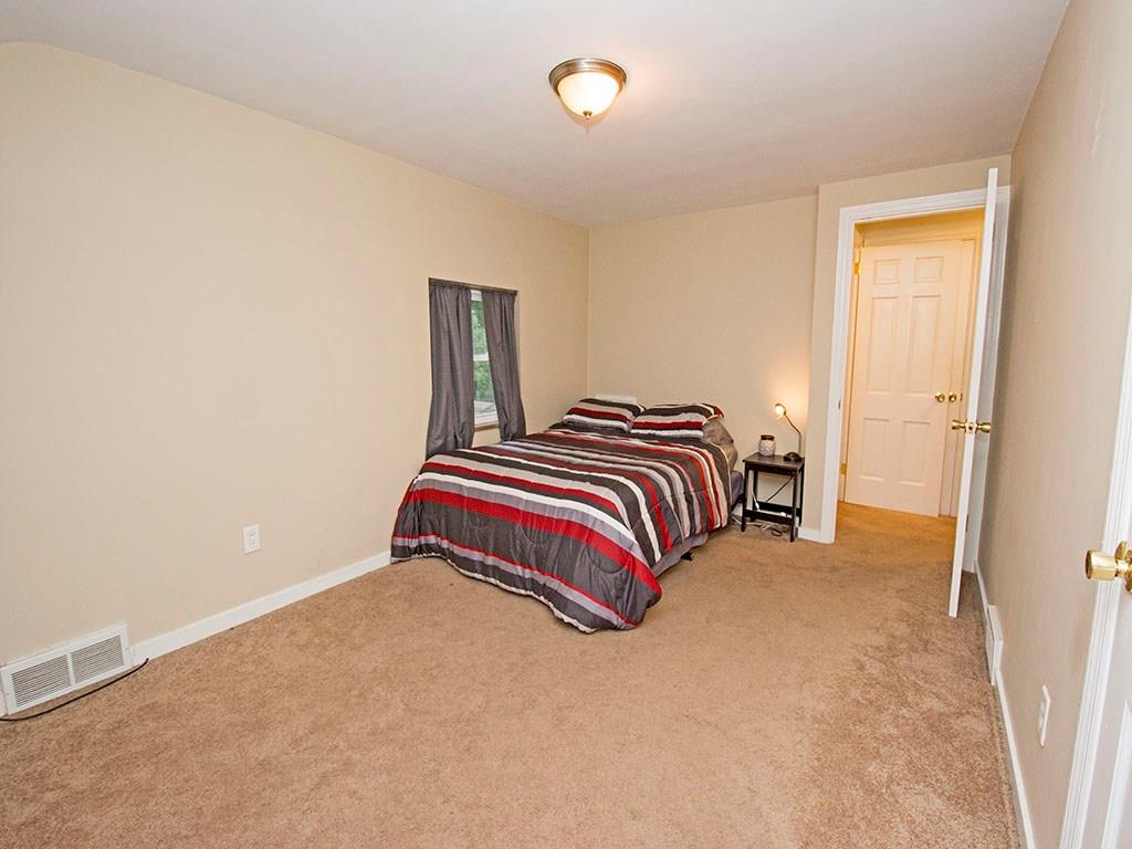 124 Spring Grove Road Pittsburgh, PA 15235 - Photo 11 of 14 Gallery Image 11