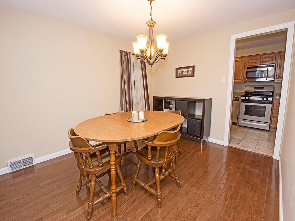 124 Spring Grove Road Pittsburgh, PA 15235 - Photo 8 of 14 Gallery Image 8