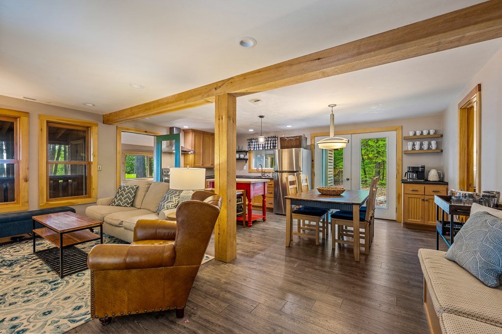 6027 Lady Slipper Road Sturgeon Bay, WI 54235 - Photo 7 of 60