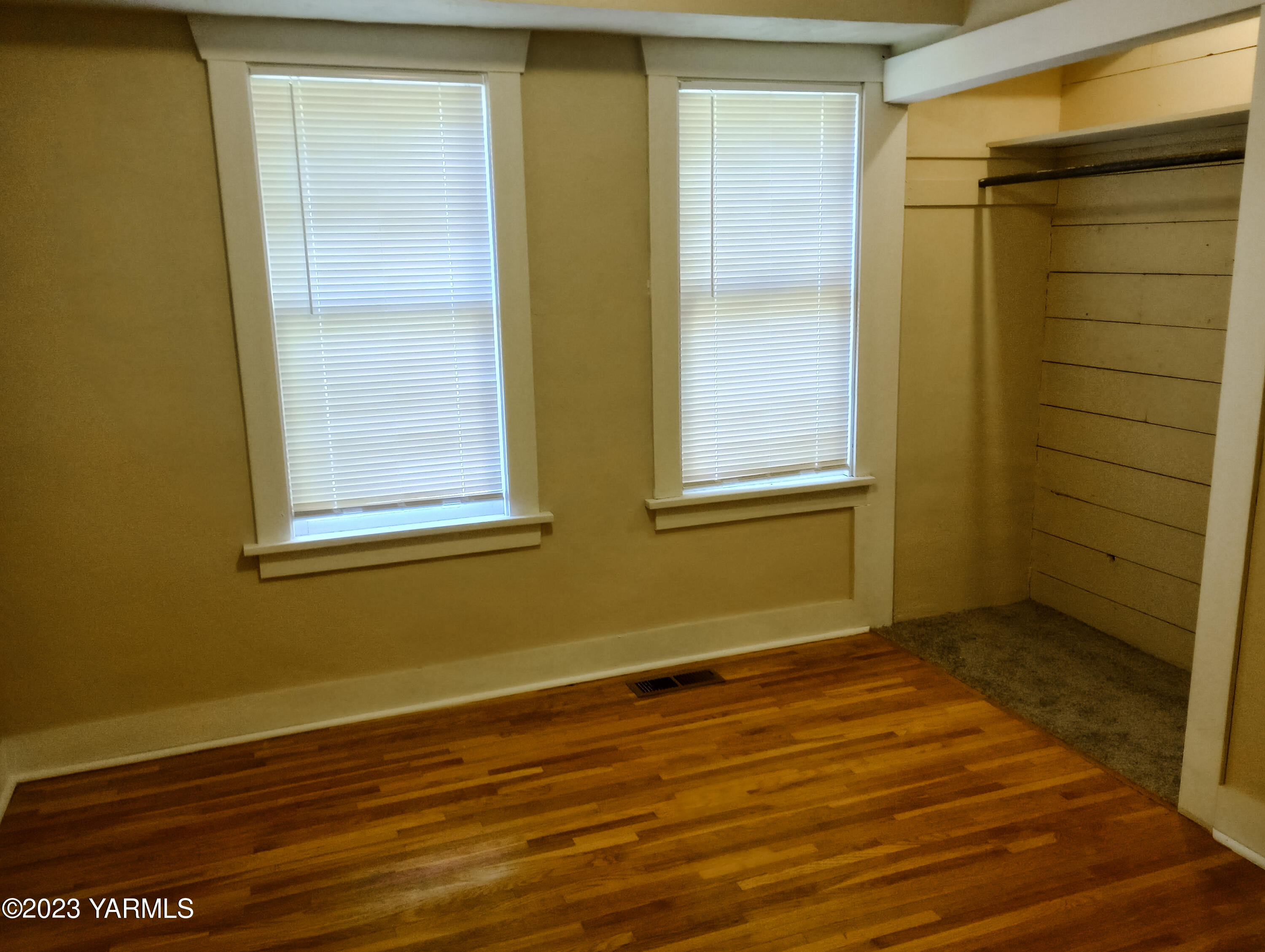 609 Main Avenue West Ritzville, WA 99169 - Photo 18 of 31 14 Bedroom