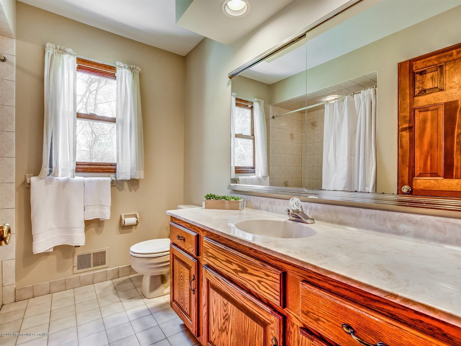115 Georgia Road Freehold, NJ 07728 - Photo 14 of 21 020_Main Bath