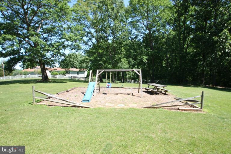 19233 South Merrimac Road Culpeper, VA 22701 - Photo 3 of 26 Swing set to convey