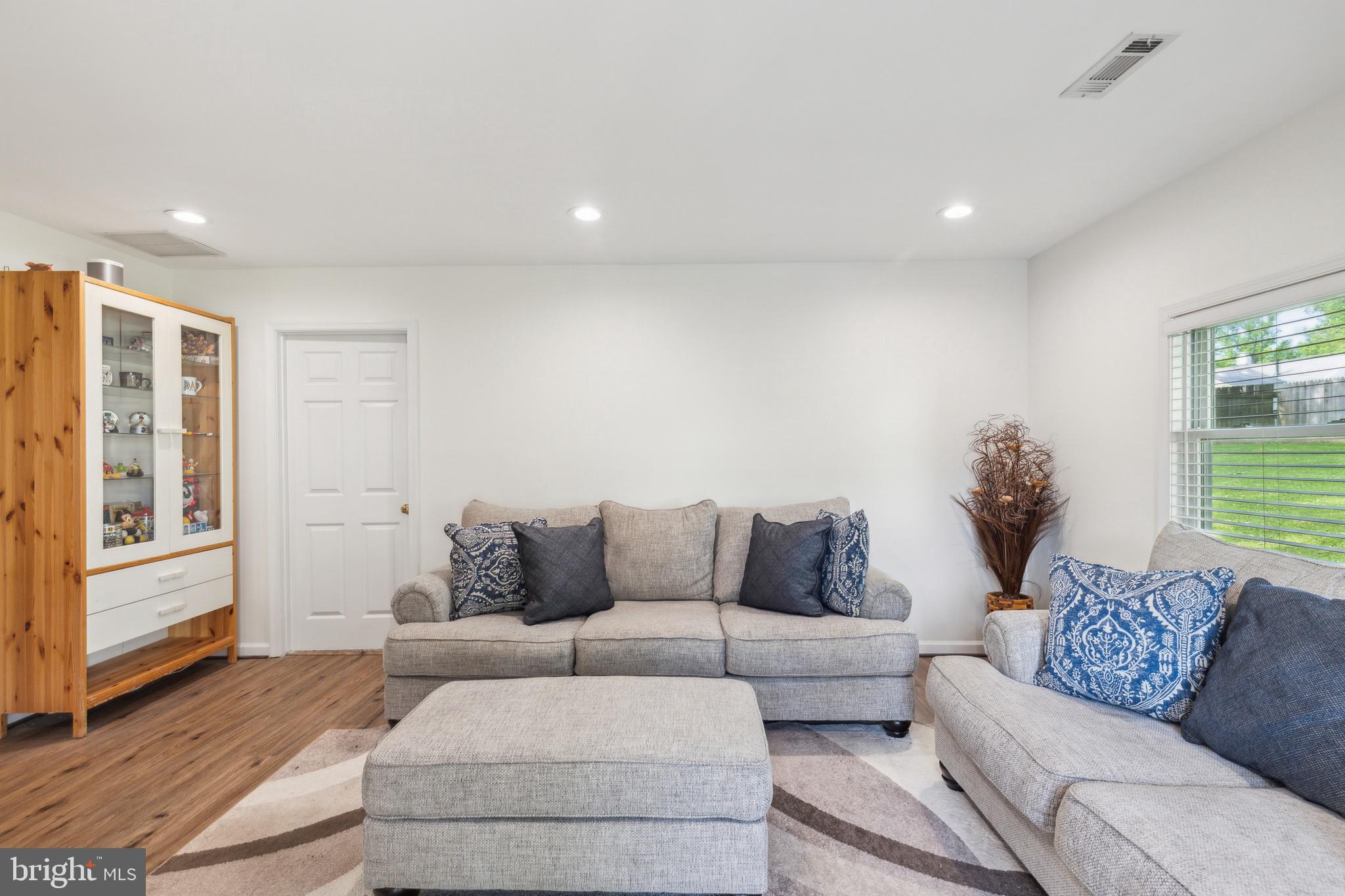 5511 Moultrie Road Springfield, VA 22151 - Photo 18 of 44 Gallery Image 18