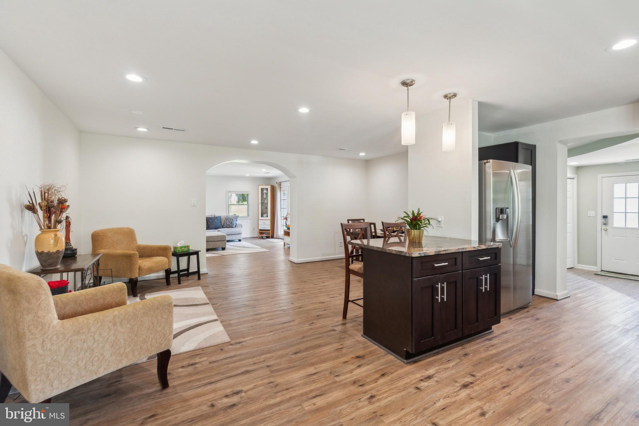 5511 Moultrie Road Springfield, VA 22151 - Photo 4 of 44 Gallery Image 4