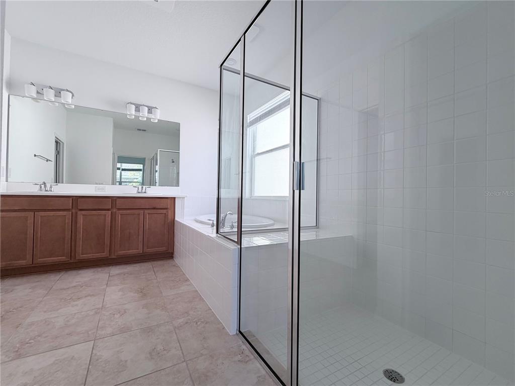 2186 Ridge Pointe Lane Clermont, FL 34715 - Photo 16 of 49