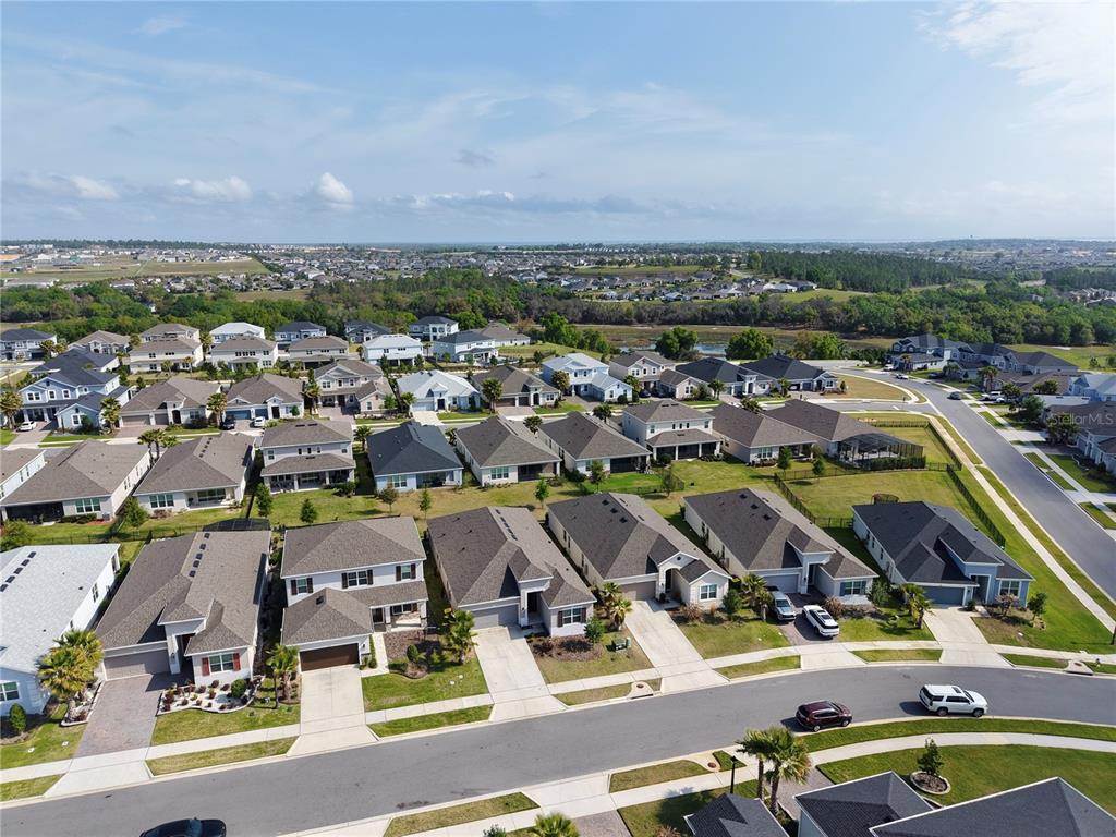 2186 Ridge Pointe Lane Clermont, FL 34715 - Photo 4 of 49