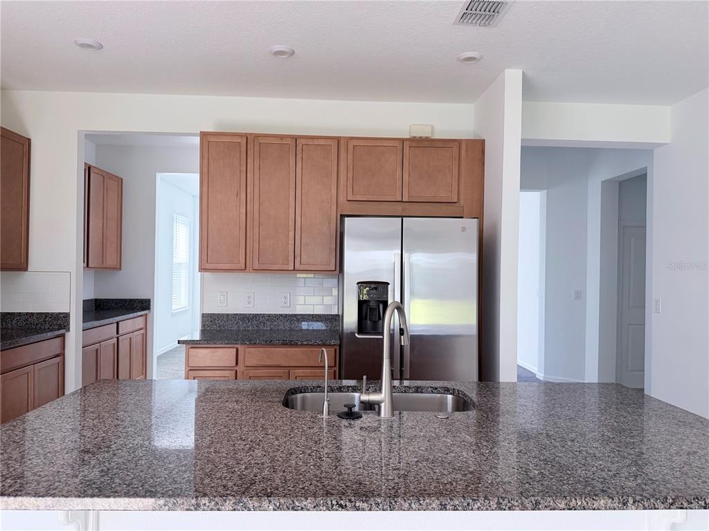 2186 Ridge Pointe Lane Clermont, FL 34715 - Photo 9 of 49