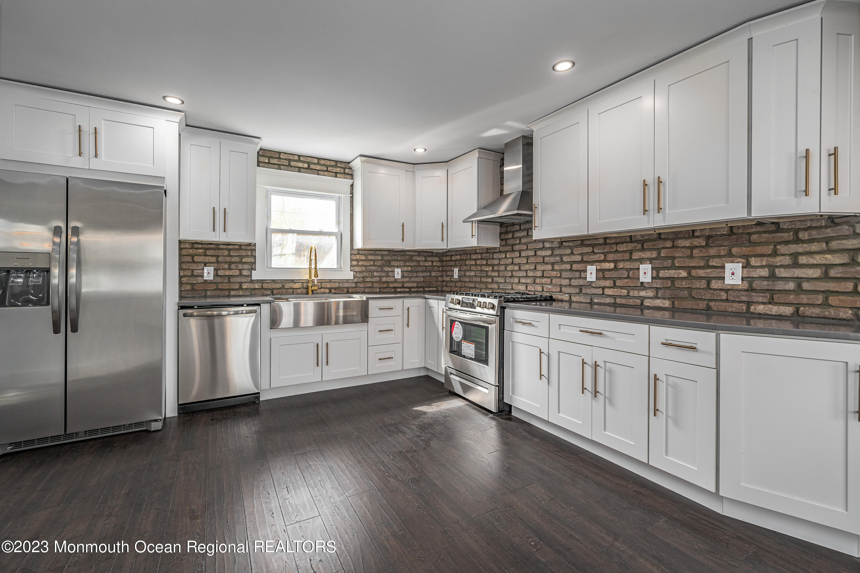 152 Bowsprit Road Manahawkin, NJ 08050 - Photo 10 of 29 SEV09318-Edit