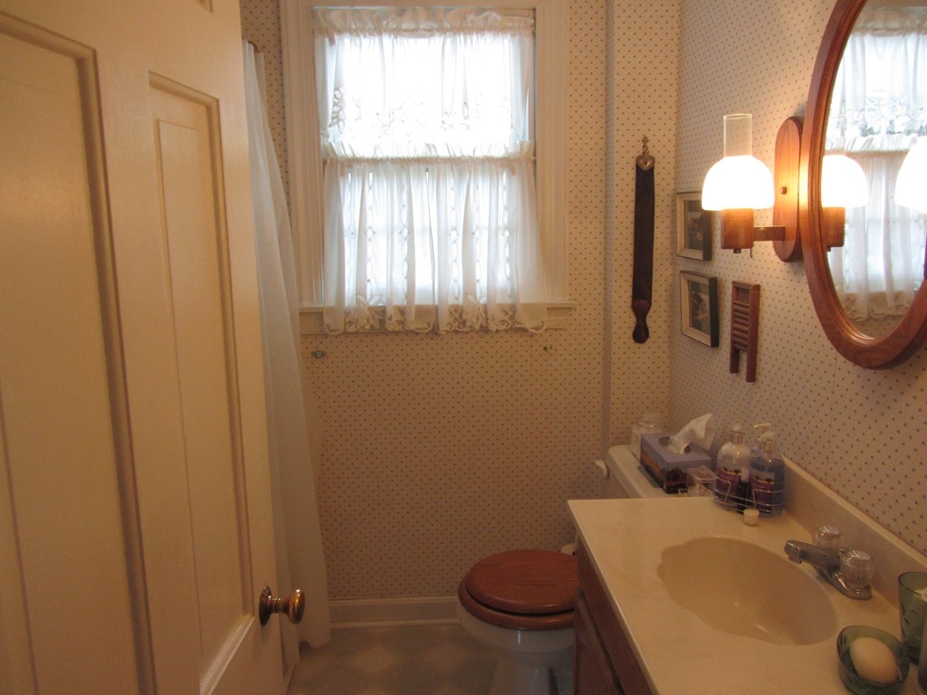 55 Harwich Road West Springfield, MA 01089 - Photo 17 of 30 Gallery Image 17