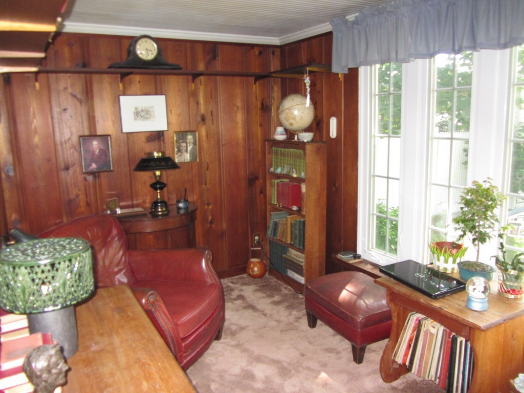 55 Harwich Road West Springfield, MA 01089 - Photo 8 of 30 Gallery Image 8