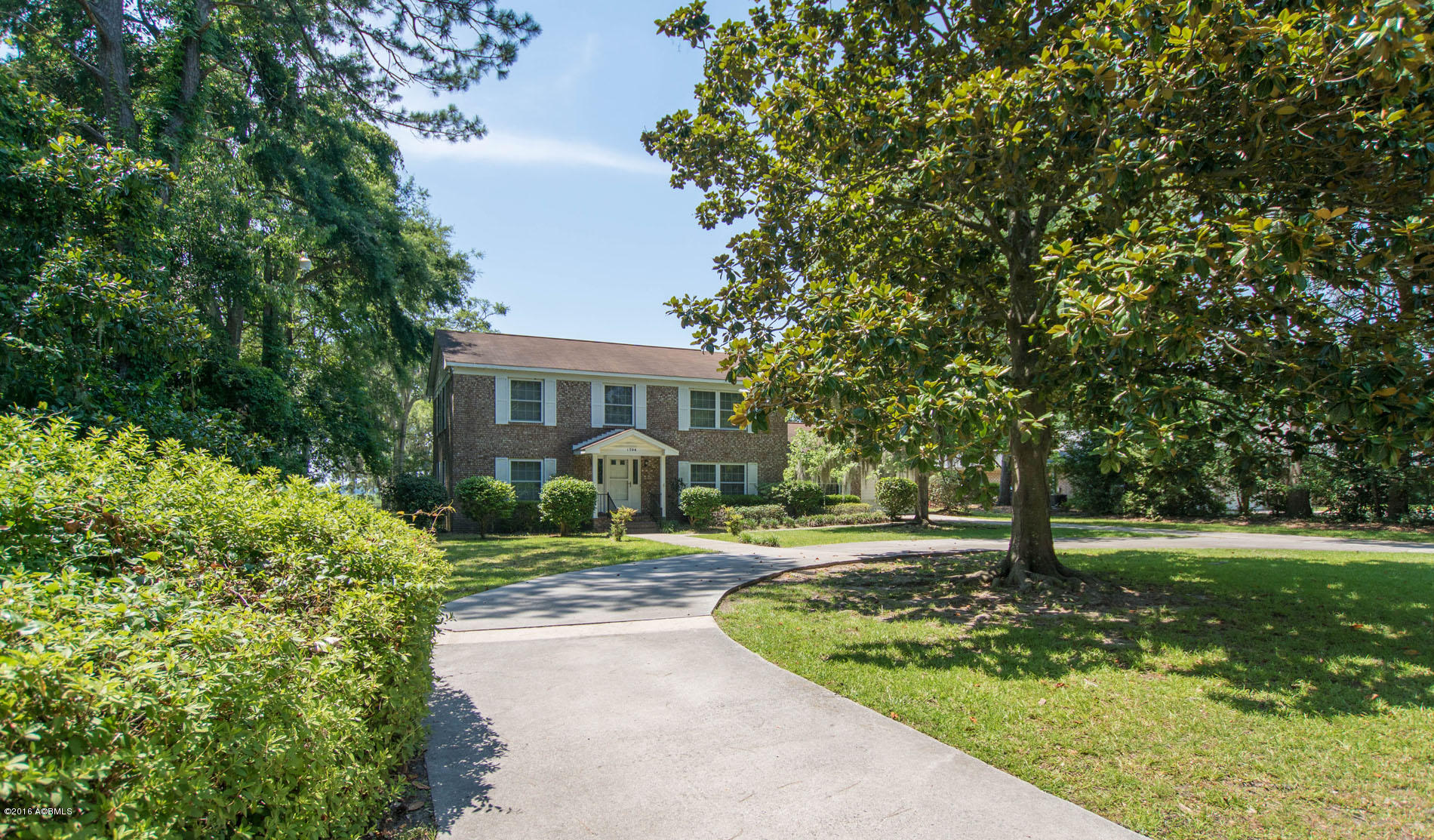 1704 Riverside Drive Beaufort, SC 29902 - Photo 1 of 46 DSC07546-1