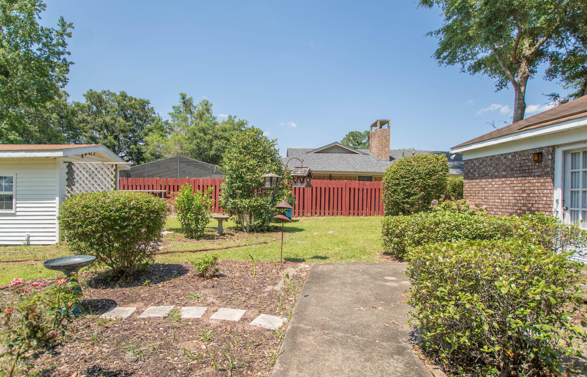 1704 Riverside Drive Beaufort, SC 29902 - Photo 12 of 46 DSC07581-1