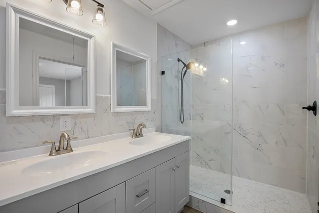 $499,900 | 20719 Rio Villa Drive, Houston, TX 77049