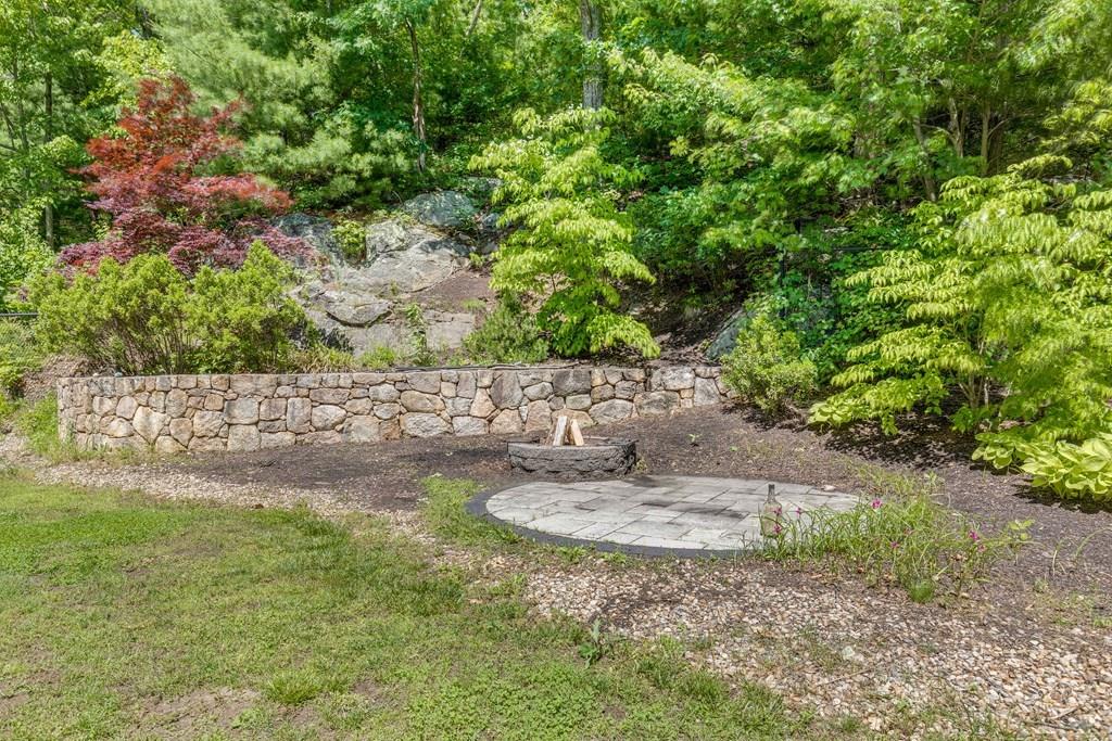 12 Christina Road Milford, MA 01757 - Photo 4 of 32 Gallery Image 4