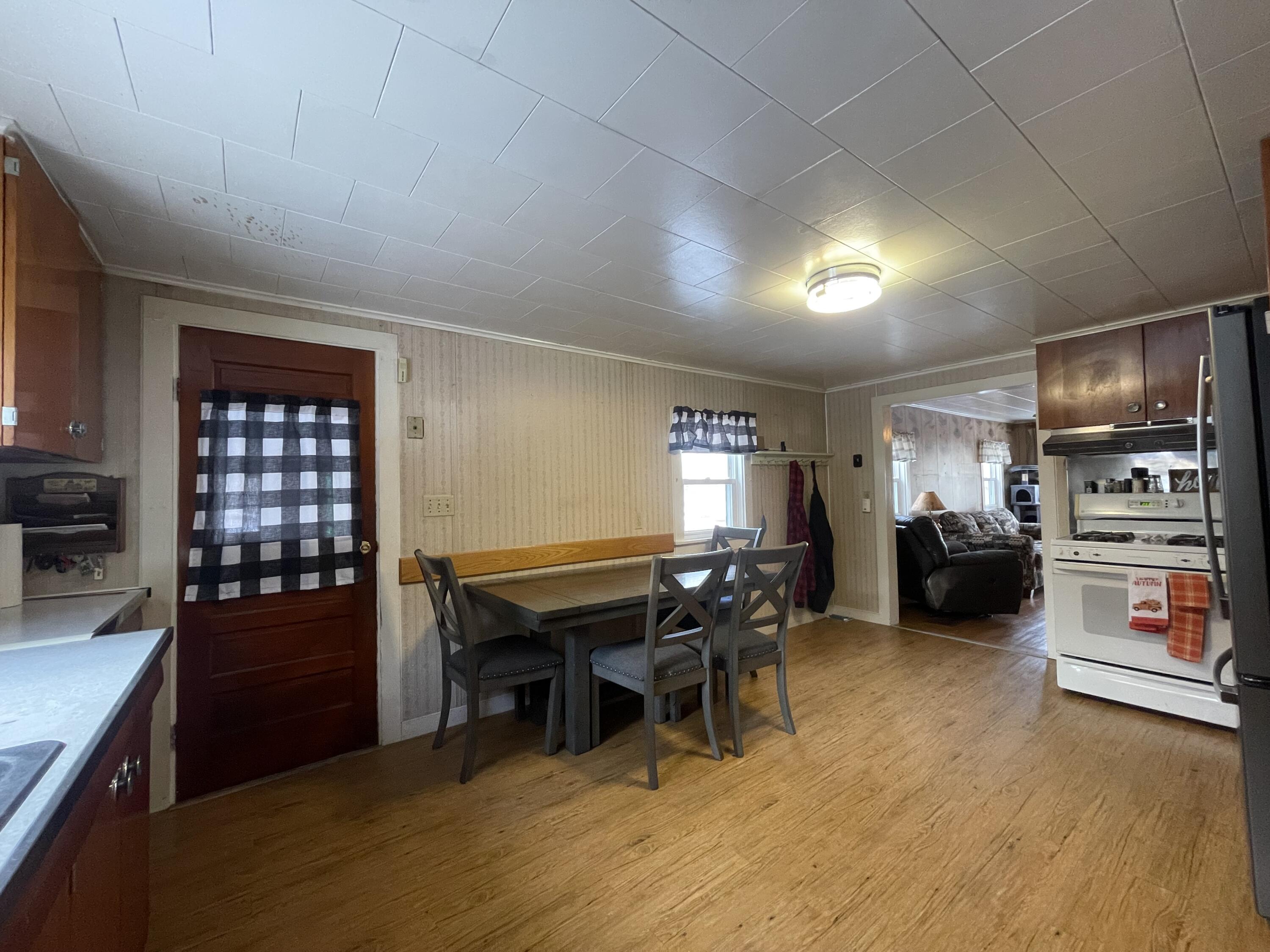 90 Pea Ridge Road Chester, ME 04457 - Photo 7 of 27