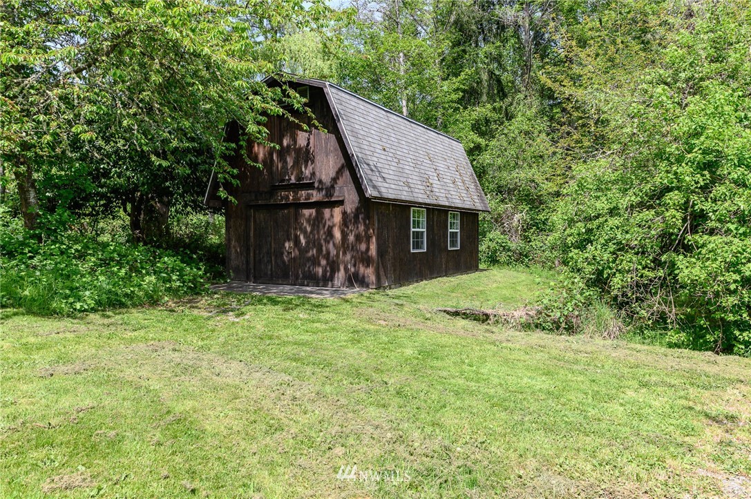 10306 Southwest Bank Road Vashon, WA 98070 - Photo 22 of 25 Gallery Image 22
