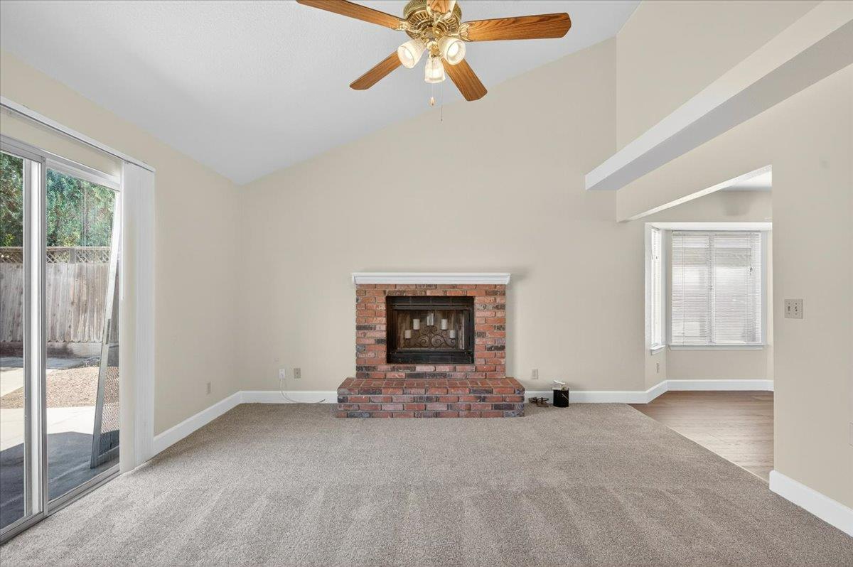 2176 East Decatur Avenue Fresno, CA 93720 - Photo 12 of 36