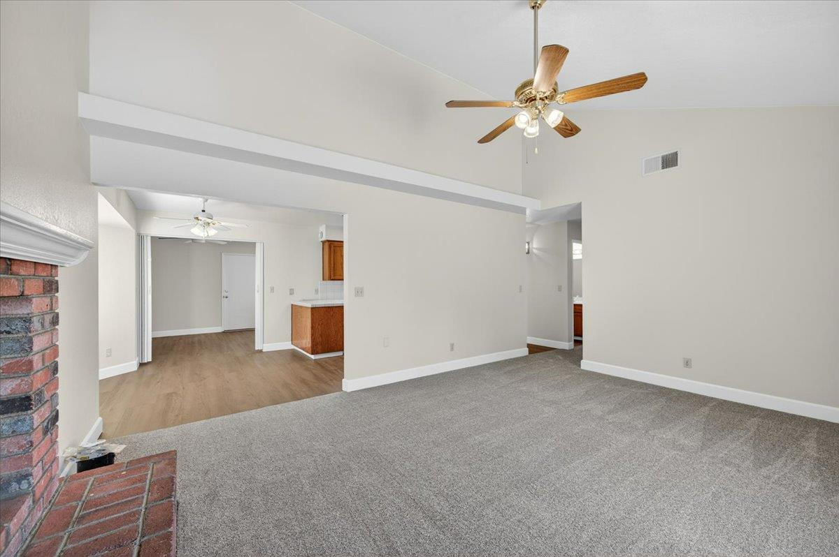 2176 East Decatur Avenue Fresno, CA 93720 - Photo 13 of 36