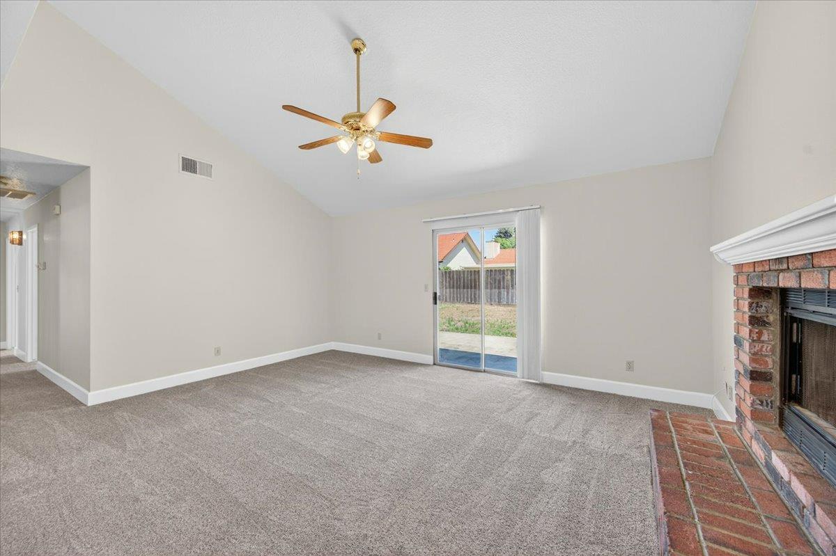 2176 East Decatur Avenue Fresno, CA 93720 - Photo 14 of 36