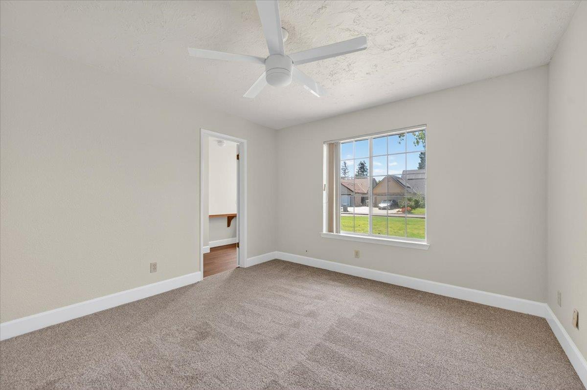 2176 East Decatur Avenue Fresno, CA 93720 - Photo 20 of 36