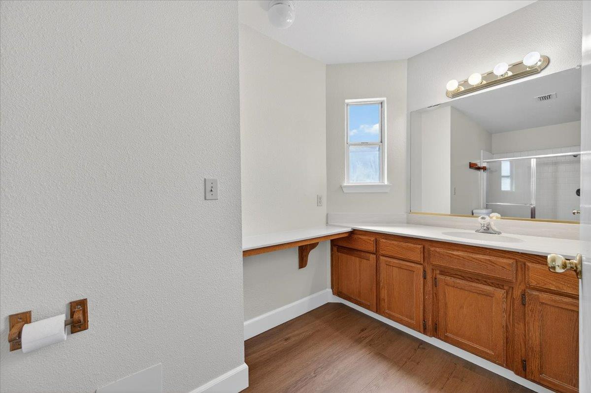 2176 East Decatur Avenue Fresno, CA 93720 - Photo 23 of 36