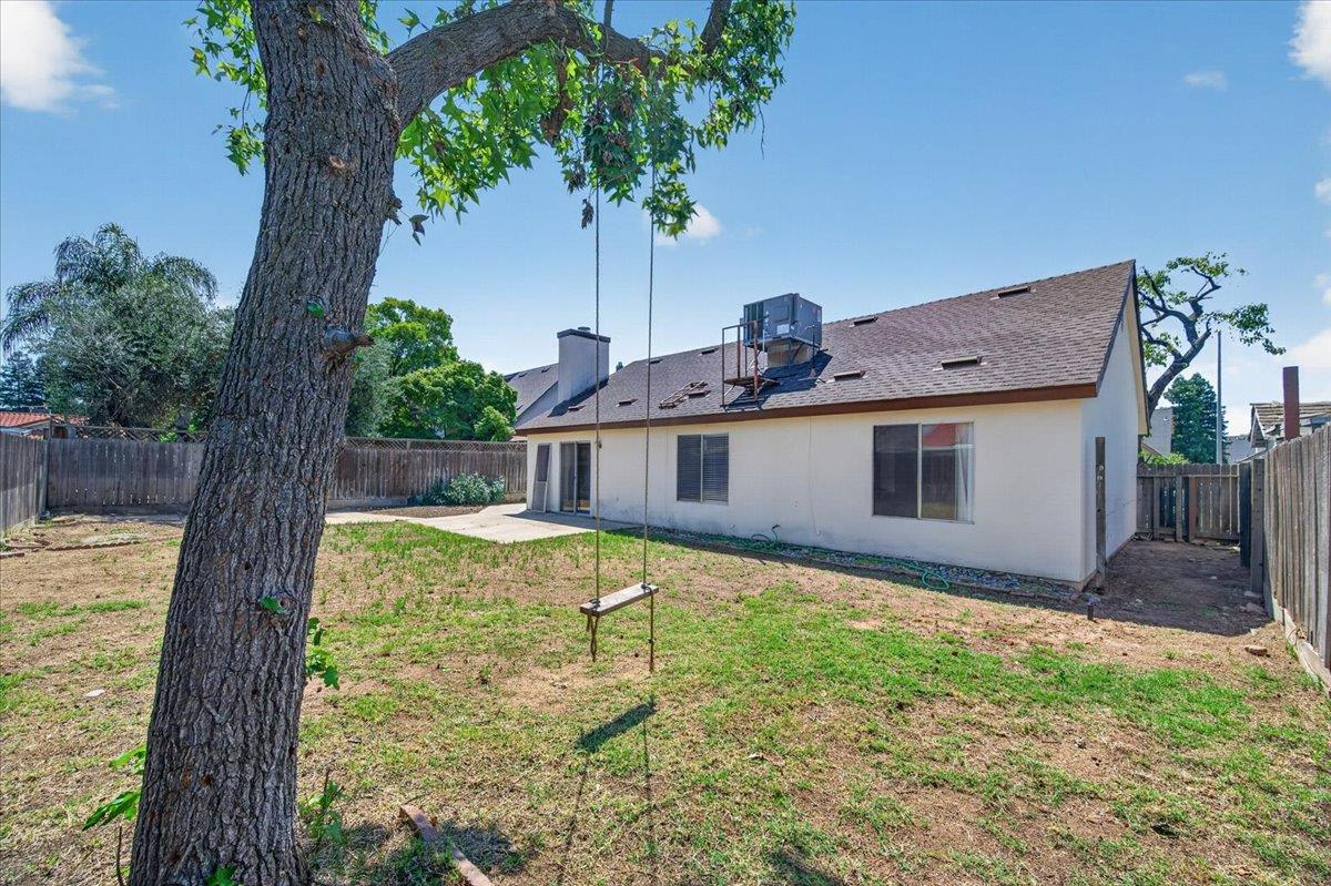 2176 East Decatur Avenue Fresno, CA 93720 - Photo 34 of 36