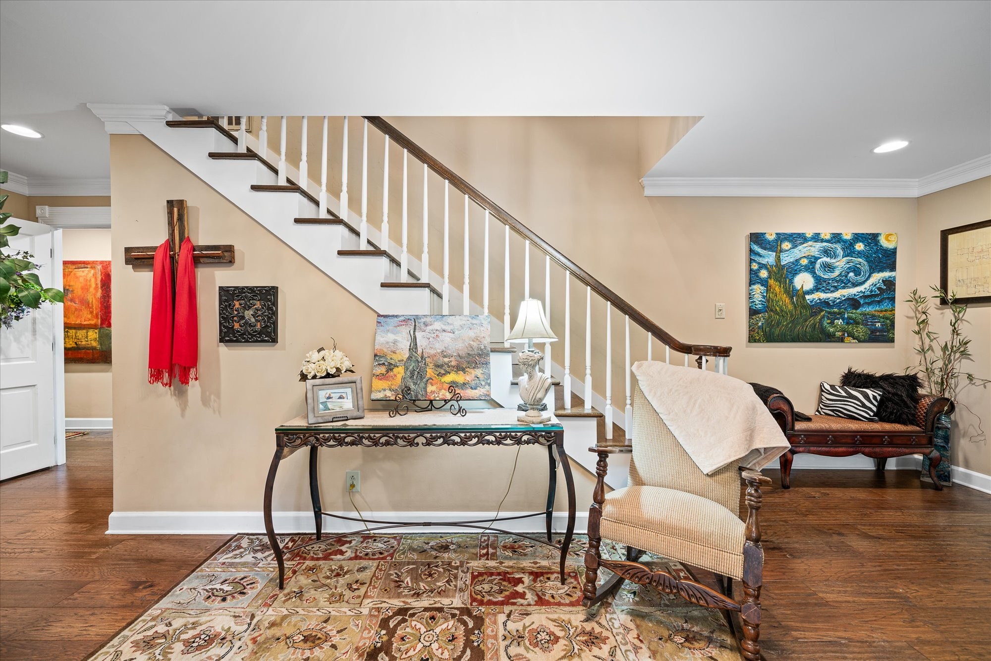 548 Turntable Road Sparta, TN 38583 - Photo 14 of 51 a living room with furniture and wooden floor