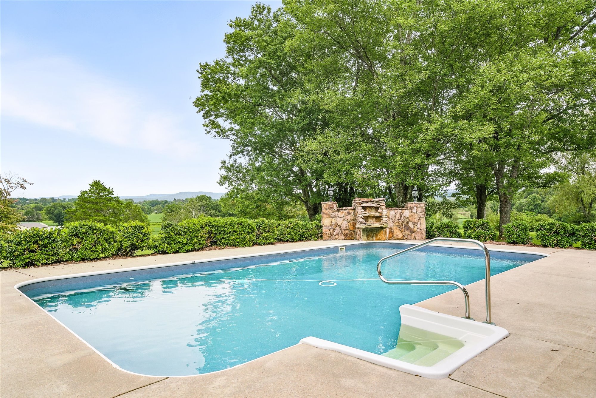 548 Turntable Road Sparta, TN 38583 - Photo 3 of 51 a view of a swimming pool with a yard