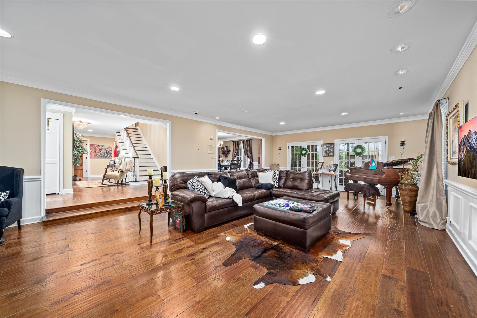 548 Turntable Road Sparta, TN 38583 - Photo 9 of 51 a living room with furniture and a large window