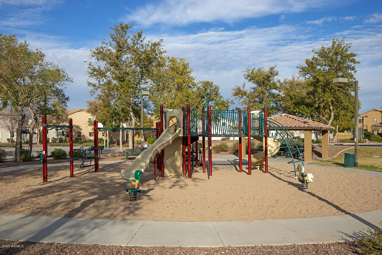 1958 West Davis Road Phoenix, AZ 85023 - Photo 24 of 25 a park with trees and sign board