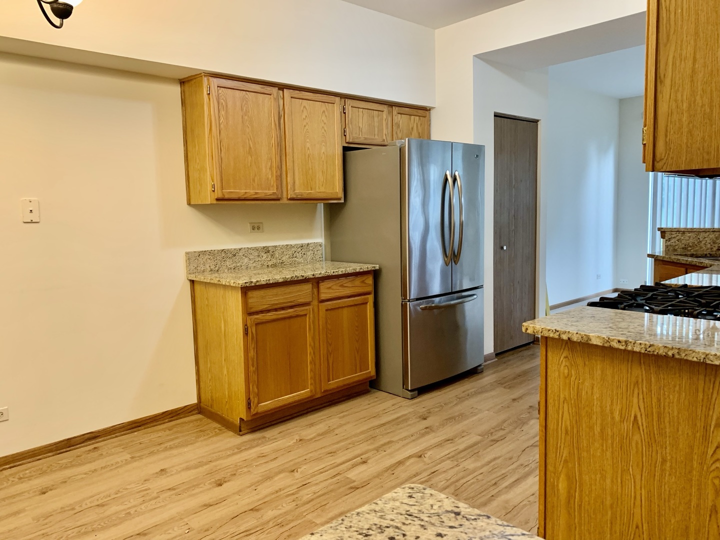 1039 Ripple Ridge, Unit 1039 Darien, IL 60561 - Photo 6 of 22